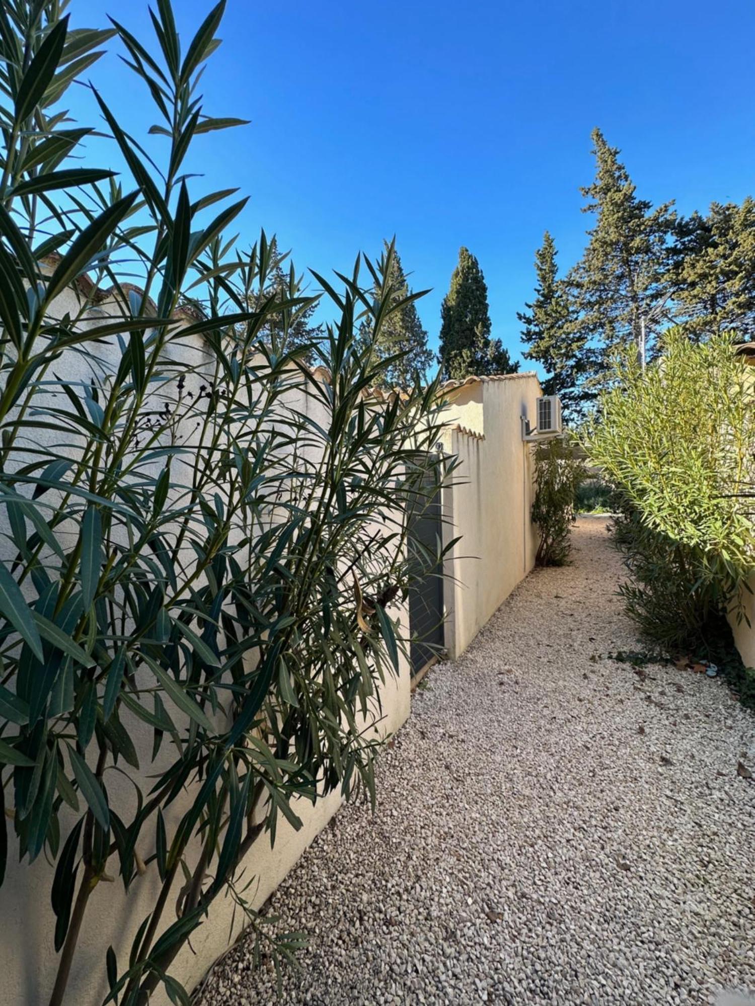 Bastidon Residence Les Alpilles Saint-Rémy-de-Provence Extérieur photo